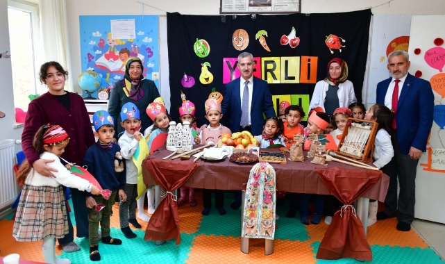 “Yerli Ürün Tüketerek Kendi Öz Değerlerimize Sahip Çıkalım”