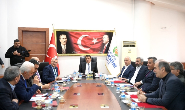 Başkan Gürkan, Hekimhan İlçe İstişare Toplantısına Katıldı