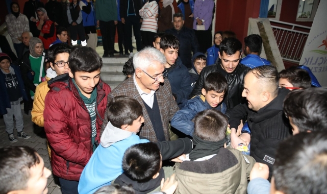 “Gençlerimizi Geleceğe Güzel Şekilde Hazırlıyoruz”