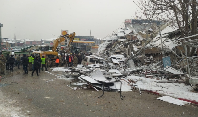 7.4’lik deprem Malatya’da Büyük Yıkıma Neden Oldu
