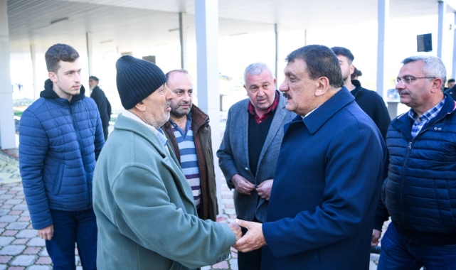 Başkan Gürkan, Vatandaşlarla Bayramlaştı