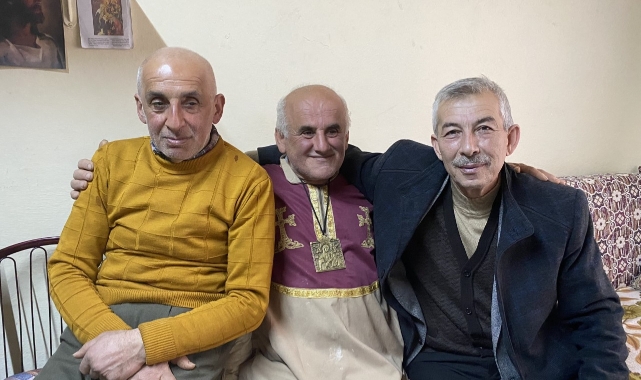 Cömertoğlu, Paskalya Bayramı Ziyaretinde Bulundu