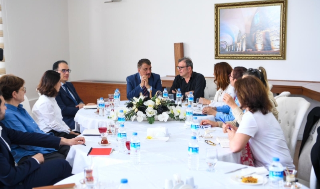 Doğal Hayatı Koruma Vakfı Üyeleri, Başkan Gürkan’ı Ziyaret Etti