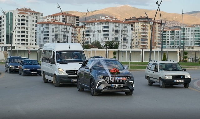 Malatya Büyükşehir Belediyesinin Makam Aracı TOGG,  Gelin Arabası Oldu