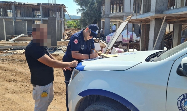 Zabıtalar, 293 Şantiyeye İşlem Yaptı