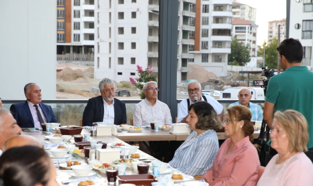 Başkan Güder, Alevi Dedeleriyle İftarında Bir Araya Geldi