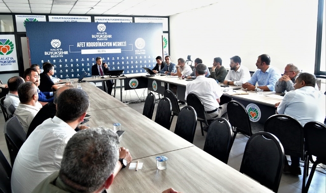 Malatya'da Ağır Hasar Alan Binaların Yıkımı İle İlgili Yeni Kararlar Alandı