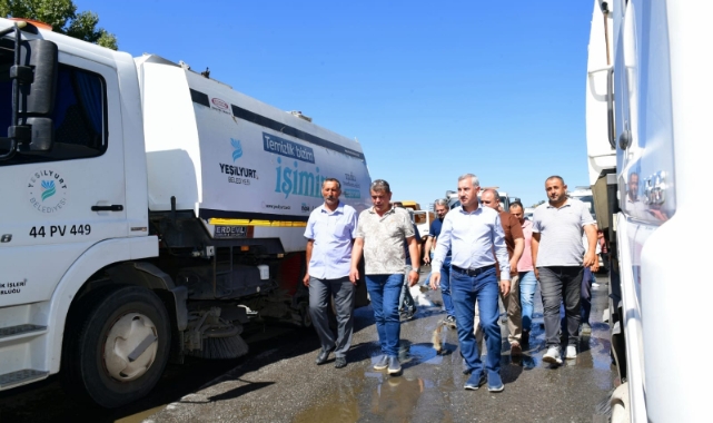“Temiz Bir Yeşilyurt ve Vatandaşımızın Sağlığı İçin Çalışıyoruz”