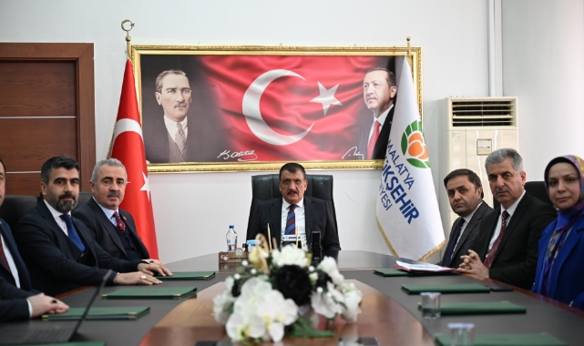 Büyükşehir İle Hizmet İş Sendikası Arasında Sözleşme İmzalandı