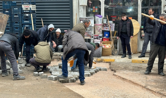 Doğalgaz Çalışması Sonrası Yeniden Kaldırım Çalışması Yapılıyor