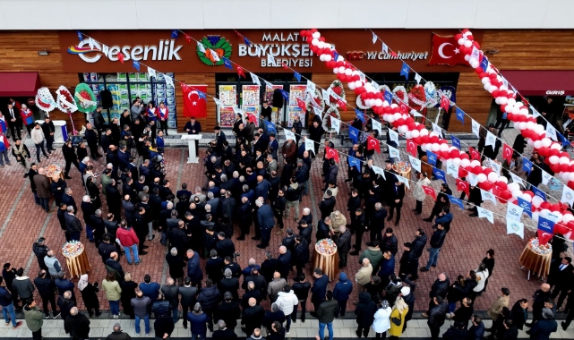 Esenlik Şirketi, 100. Yıl Kent Parkı'nda 40. Marketini Açtı