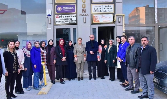 “Kadınların Siyasal Hayatta Daha Fazla Yer Almalarını Arzu Ediyorum”