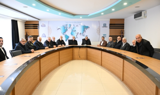 AK Parti Büyükşehir Belediye Başkan Adayı Sami Er, Ziyaretlerini Sürdürüyor