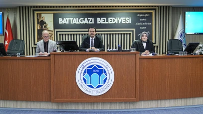 ’SADECE BİNALARI DEĞİL, UMUDU DA İNŞA EDİYORUZ’’