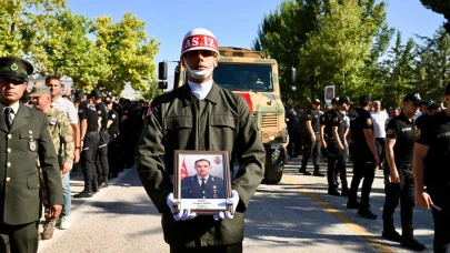 ŞEHİT PİYADE TEĞMEN FURKAN SERT, SON YOLCULUĞUNA UĞURLANDI