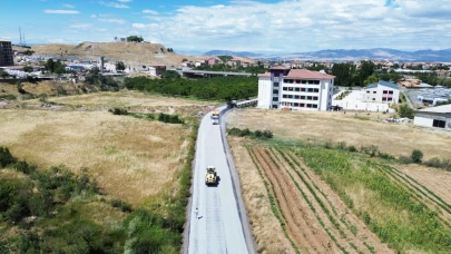 BATTALGAZİ’DE GÜVENLİ VE KONFORLU YOLLAR YAPILIYOR