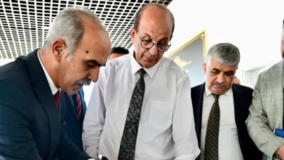 BAŞKAN GEÇİT, ‘ÇİLESİZ KÜTÜPHANESİ’ PROJE ALANINI İNCELEDİ
