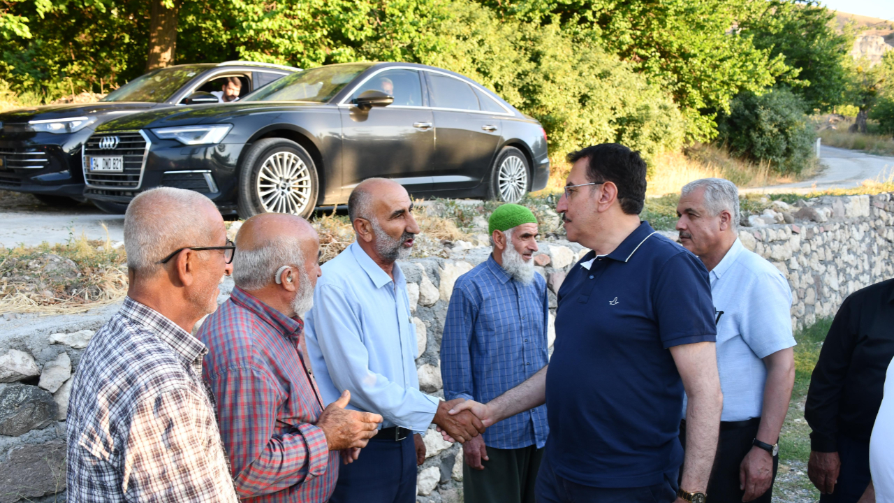 “TÜRKİYE KENDİ İÇ DİNAMİKLERİYLE GÜÇLENİYOR”