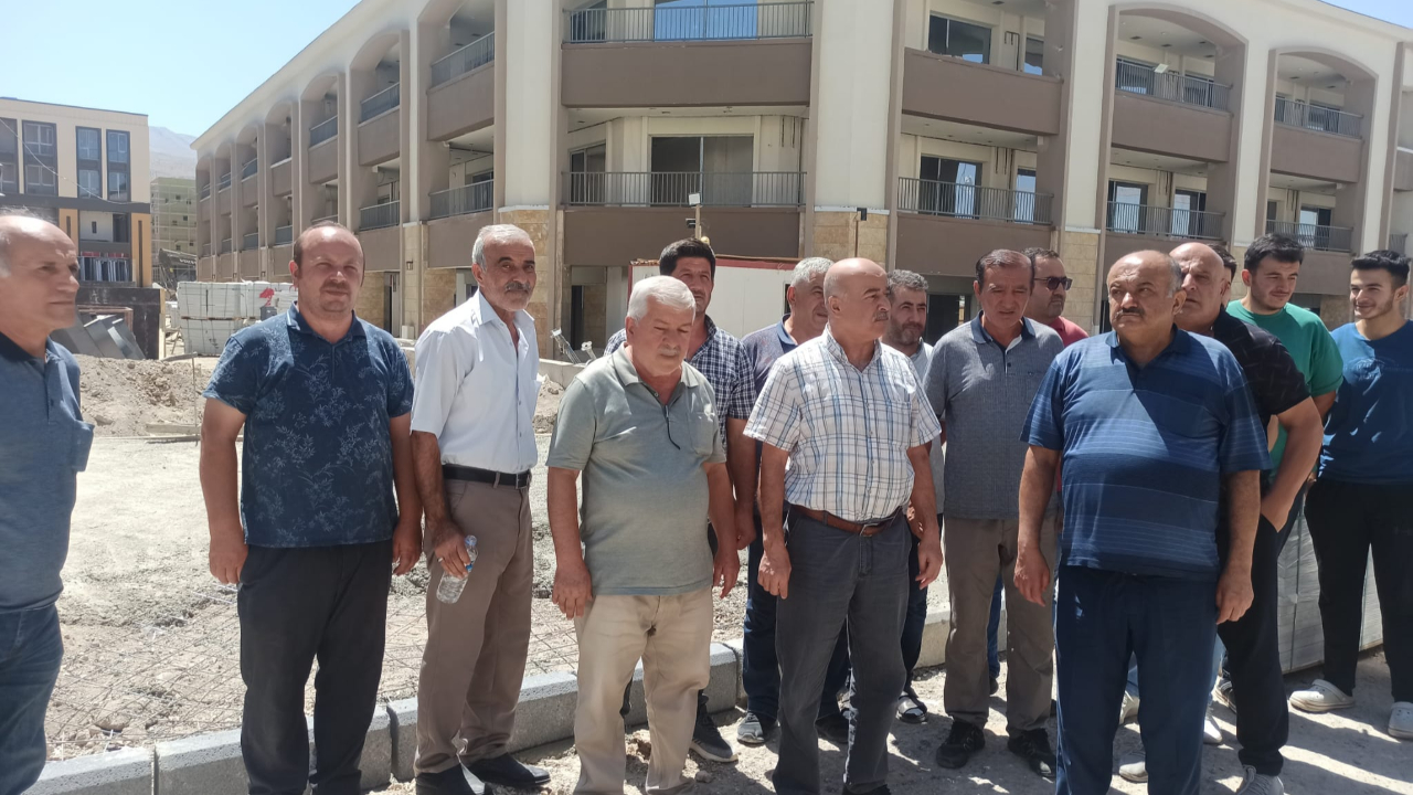 ESNAFLAR NEYE TEPKİ GÖSTERDİ?