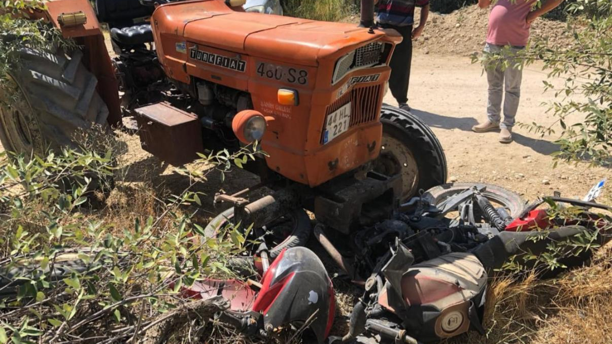 DARENDE’DE MOTOSİKLET KAZASI: 17 YAŞINDAKİ GENÇ YAŞAMINI YİTİRDİ