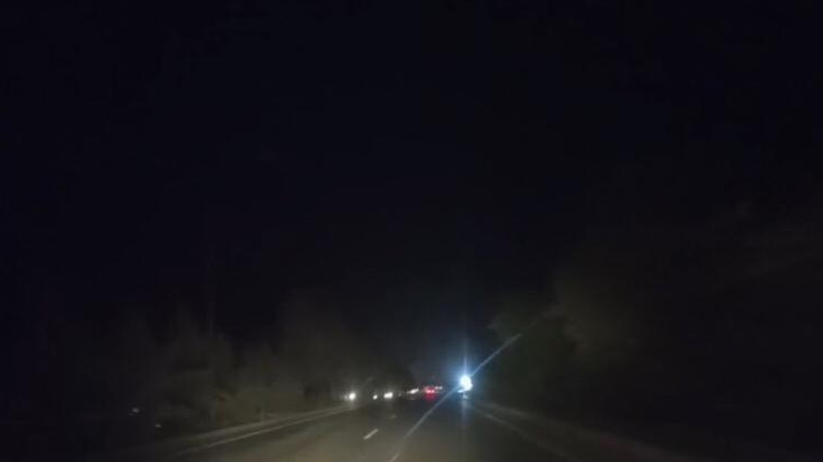 HANIMÇİFTLİĞİ’NDE KARANLIK YOLLAR SÜRÜCÜLERE ZOR ANLAR YAŞATIYOR