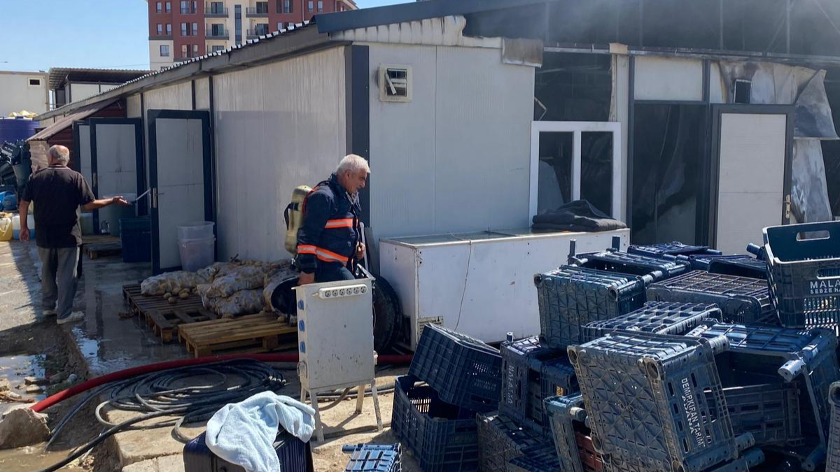 MALATYA’DA TOKİ ŞANTİYESİNDE ÇIKAN YANGIN SÖNDÜRÜLDÜ