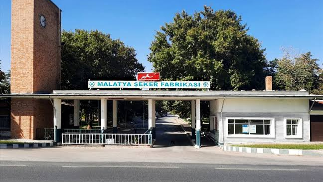 MALATYA ŞEKER FABRİKASINDA TRAFODA YANGIN ÇIKTI