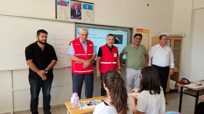 KIZILAY, ÖĞRENCİLERE EĞİTİM DESTEĞİ VERDİ