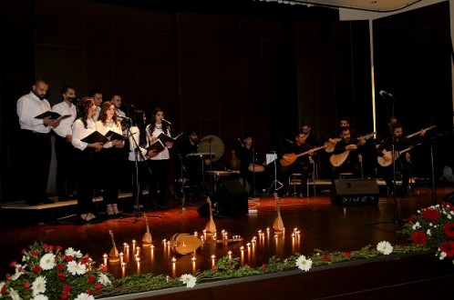 6 Saz 8 Avaz Konseri Beğeniyle İzlendi