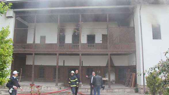 AĞBABA"KARAKAŞ KONAĞI MALATYA'YA YAPILANLARIN YANSIMASIDIR