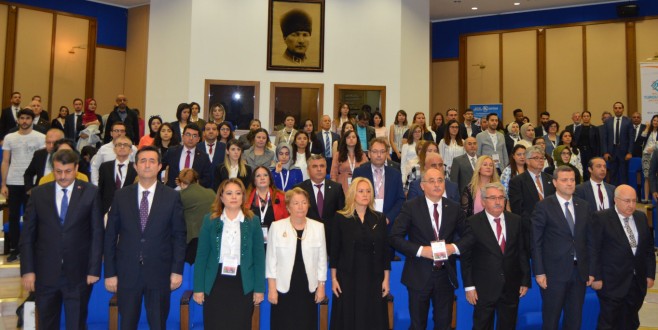 “Geleneksel ve Tamamlayıcı Tıp, Çağdaş Tıbbın Alternatifi Değildir”