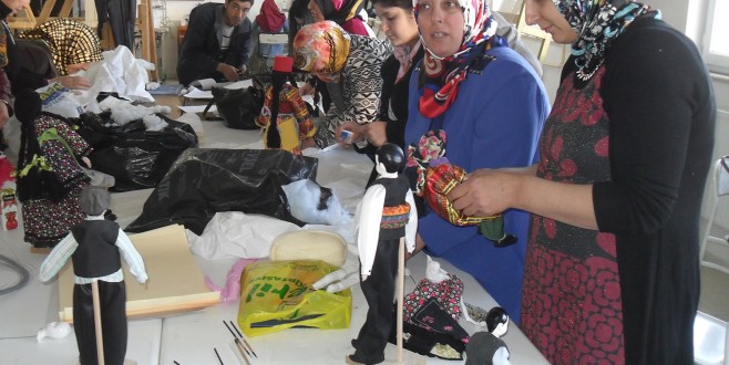 Aşhan Bacı Bez Bebekleri Üniversitede