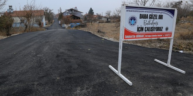 Bahçelievler Mahallesinin Yolları Asfaltlandı