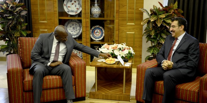 Bakan Tüfenkci, Güney Afrika Büyükelçisi Malefane ile bir araya geldi