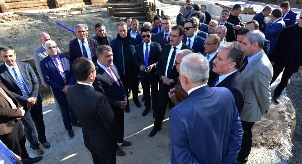 Bakan Tüfenkci, İspendere İçmeleri’nde İncelemelerde Bulundu
