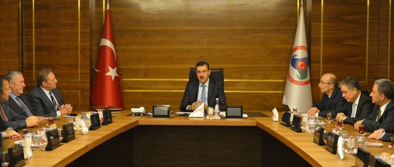 Bakan Tüfenkci TÜRMOB heyetini kabul etti