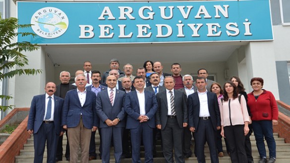 BAKIRKÖY BELEDİYE BAŞKANINDAN ARGUVAN'A ZİYARET‏