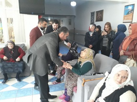 Başkan Avşar, “Yaşlılarımız Bizim Başımızın Tacıdır”