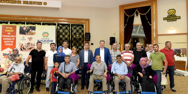 Başkan Çakır, Engellilerle İftarda Buluştu