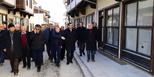 Başkan Çınar, Tüfenkçi’ye Yeşilyurt Kentsel Planlama Projesini Anlattı