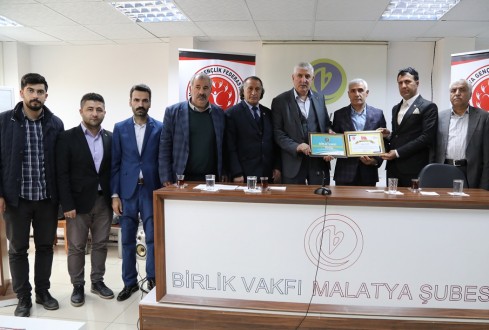 Başkan Güder, Gençlerle Buluştu