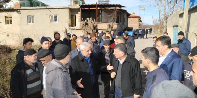 Başkan Güder, İlçedeki Hasarlı Evleri Gezdi