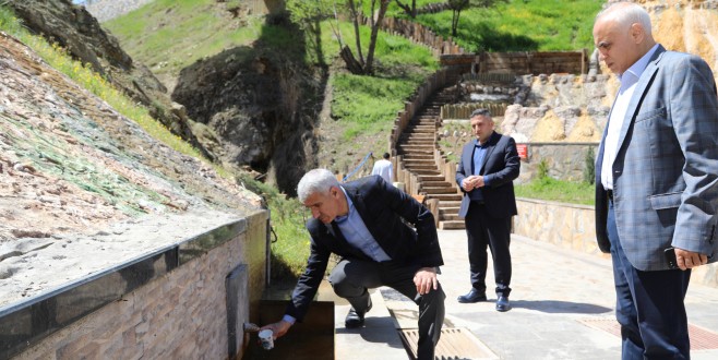 Başkan Güder, “İspendere İçmeleri’ni Sağlık Turizmine Kazandıracağız”