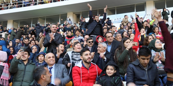 Başkan Güder, Yms-Keçiörengücü Maçını Özel Çocuklarla Birlikte İzledi