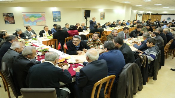 BAŞKAN GÜRKAN, ÇALIŞAN GAZETECİLERİN GÜNÜNÜ KUTLADI