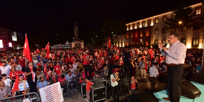 Başkan Gürkan, “Fetö’cüler Adalet Önünde Hesap Verecek”
