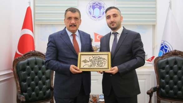 Başkan Gürkan, ‘Gençlik Kolları Bizim Elimiz, Kolumuzdur’