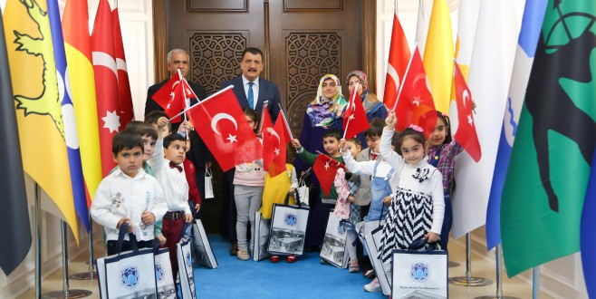 Başkan Gürkan, “Güzel Ahlaklı İnsanların Yetiştirilmesi Lazım”