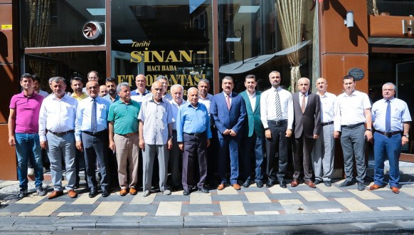 Başkan Gürkan, Halfettin Mahallesi Esnafları İle Bir Araya Geldi