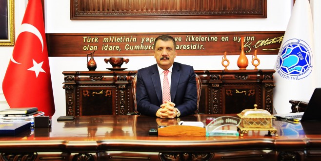 Başkan Gürkan’ın 24 Kasım Öğretmenler Günü Mesajı